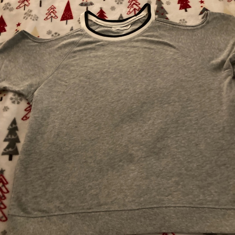 Victoria’s Secret grey jersey cold shoulder top. Size M